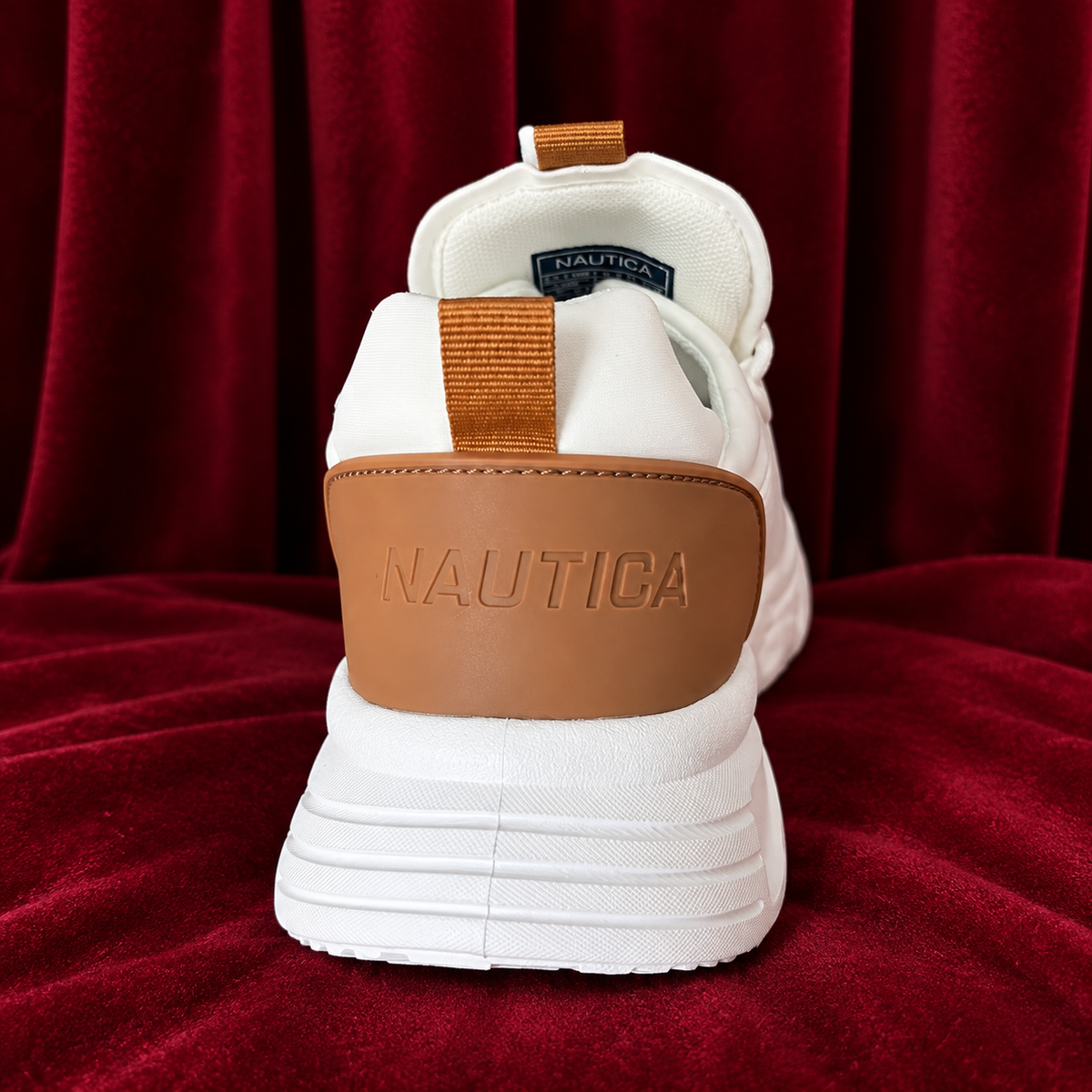 Tenis Nautica